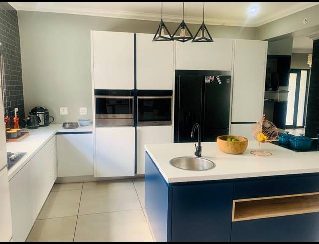 5 BEDROOM HOUSE FOR SALE IN SAVANNAH COUNTRY ESTATE